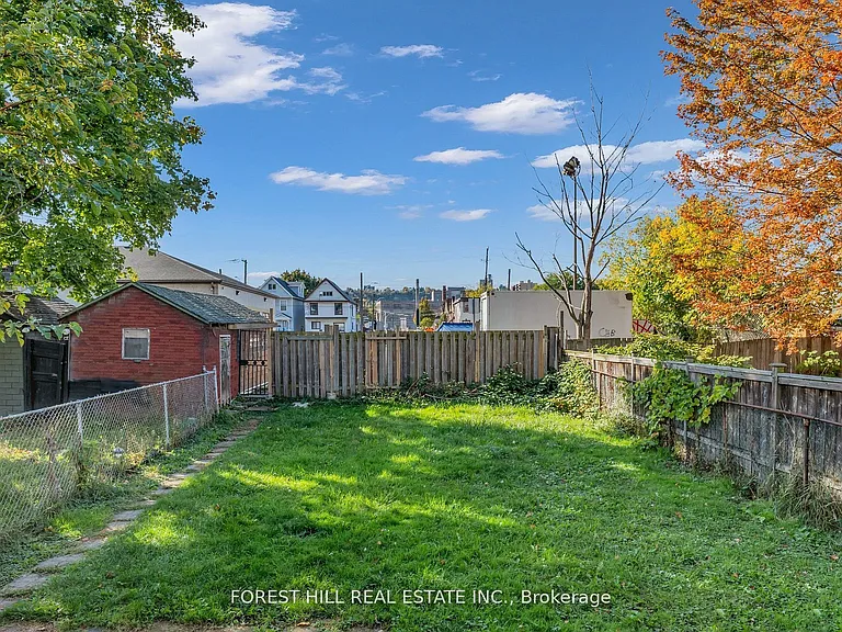 22 Harvey St — Photo 45