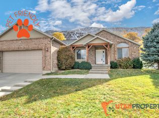 306 E Manilla Dr, Draper, UT 84020