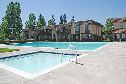 4th image of 306 Beechwood Ln