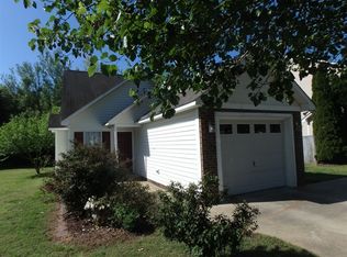 1153 Grovewood Dr, Clayton, NC 27520