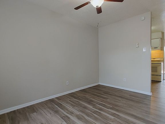 2nd image of 183 Monte Largo Dr NE APT 1