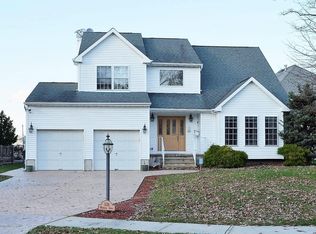 538 Midwood Dr, Brick, NJ 08724