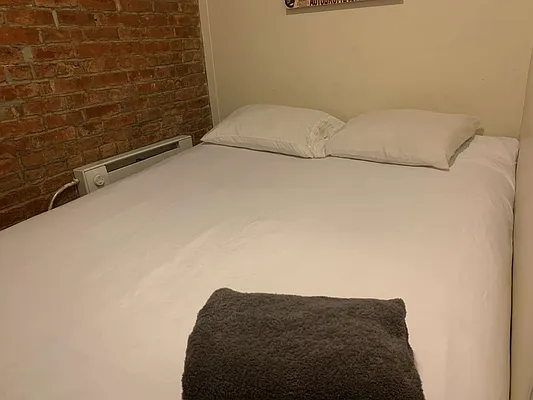 Rented by Flatiron Real Estate Advisors LLC | media 12