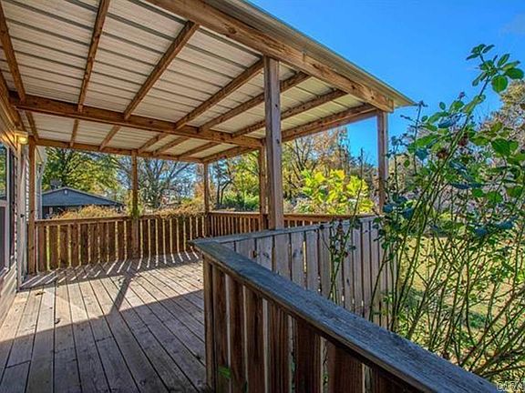 3rd image of 420 Freda Rd