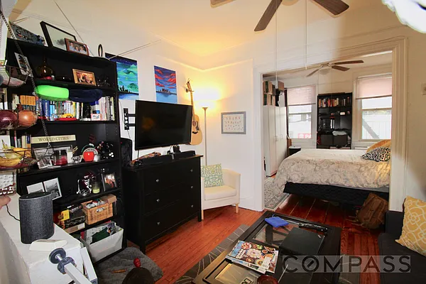 Rented by Compass | media 12