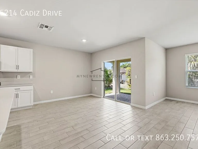 25214 Cadiz Dr — Photo 13