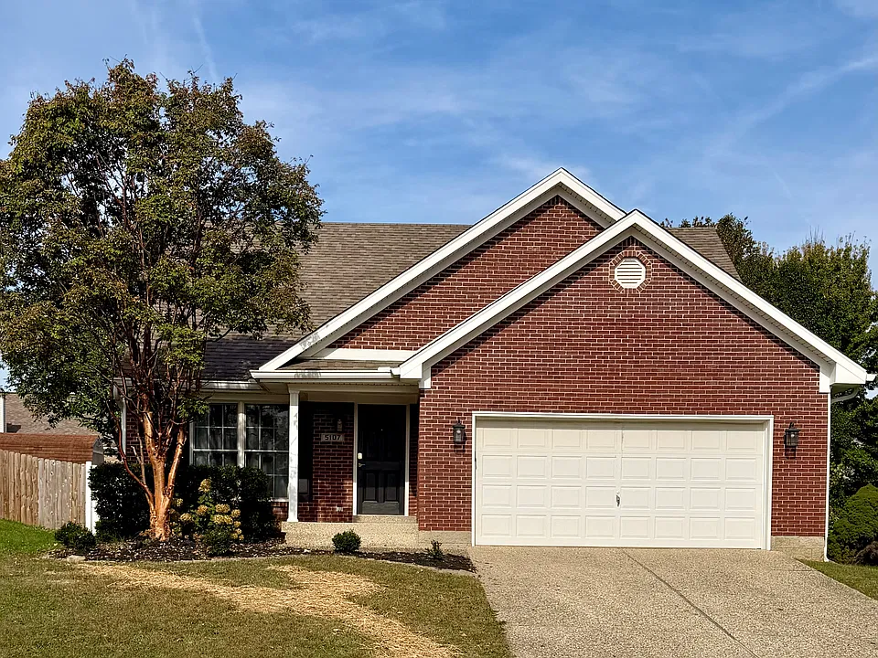 5107 Rising Oak Ct