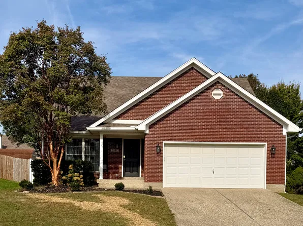 5107 Rising Oak Ct, Louisville, KY 40245