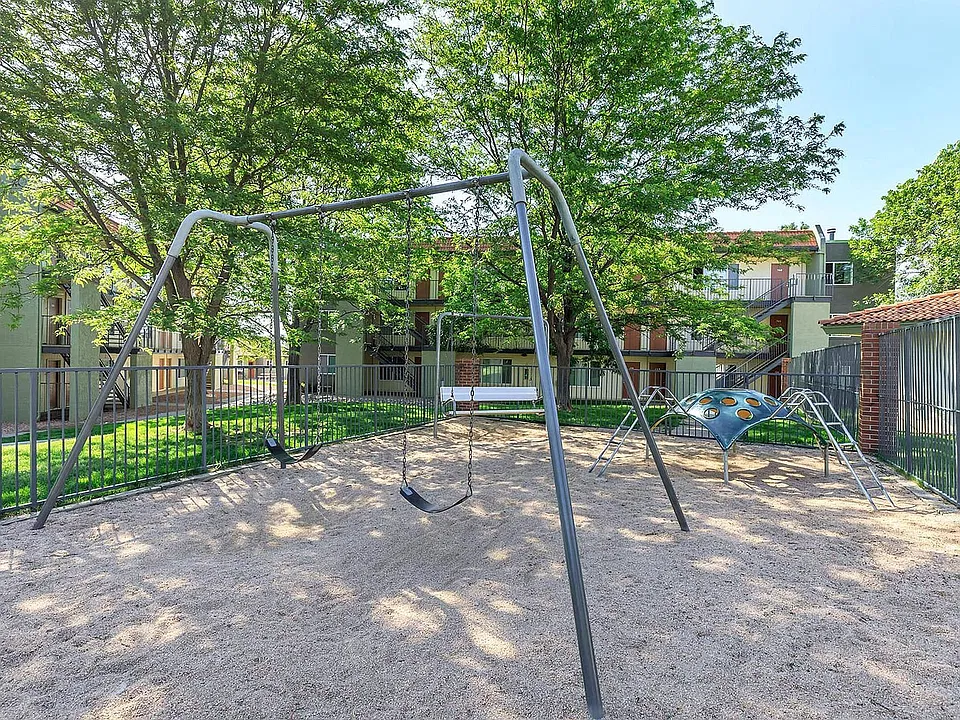 Altamira Apartments | Onsite Playground