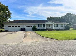 318 Sanders St, Mullins, SC 29574