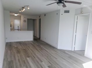 2216 N Cypress Bend Dr APT 504, Pompano Beach, FL 33069