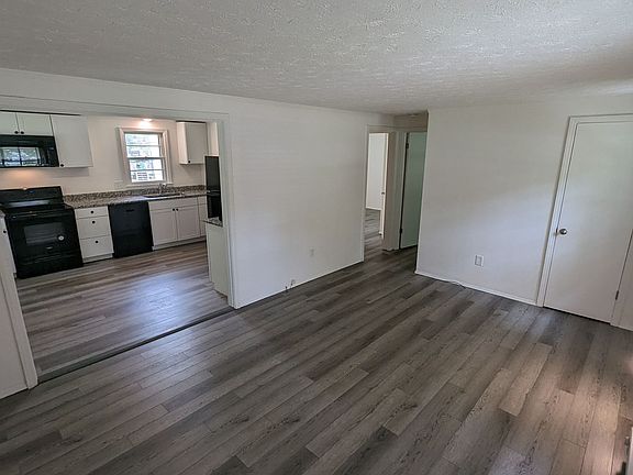 4th image of 844 State St #A