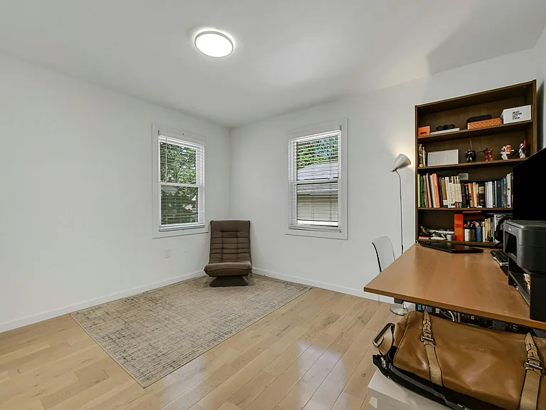 318 Beechwood Pl — Photo 20