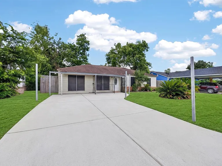 9211 Clearway Dr — Photo 5