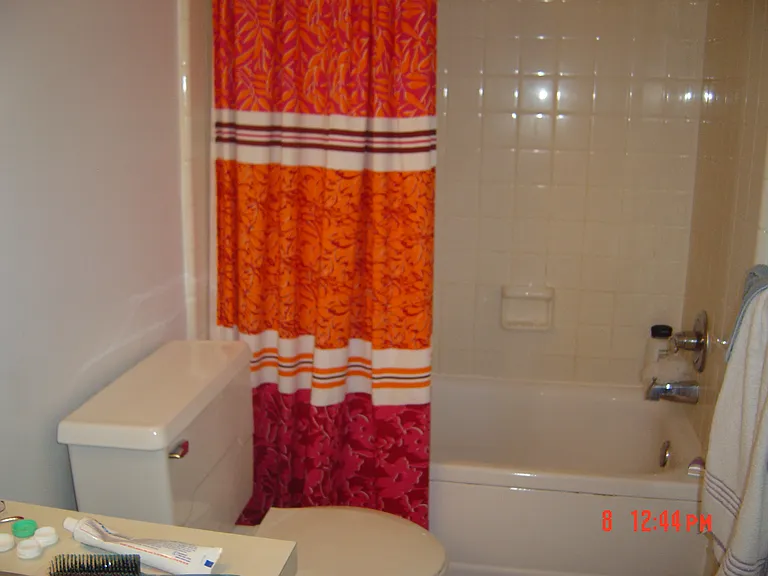 935 Dewey Ave — Photo 8