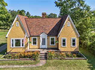 7550 Mayfield Rd, Chesterland, OH 44026