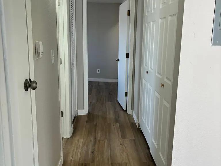141 S Zang Way #C — Photo 2