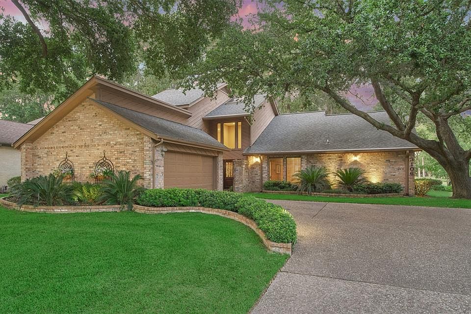1st image of 3106 Lake Island Dr