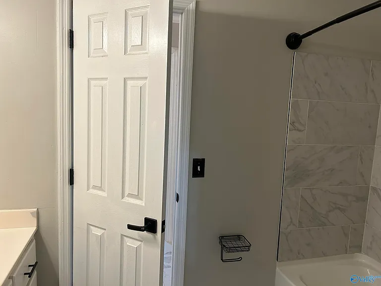 2012 Fairway Hills Dr #2012 — Photo 38