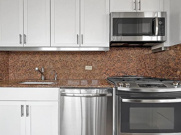 3rd image of 350 E 79th St APT 8H