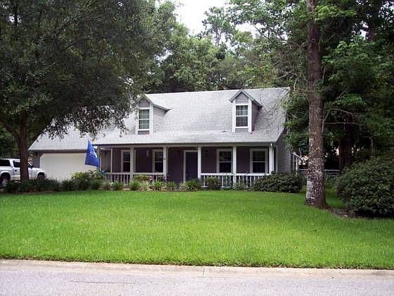 1st image of 611 Erin Way