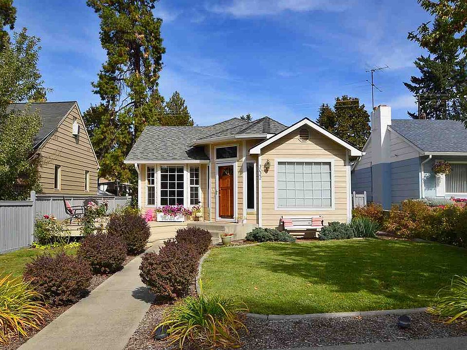 1st image of 3022 W Heroy Ave