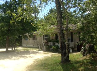 12 Carmarlin Rd, Hazlehurst, GA 31539