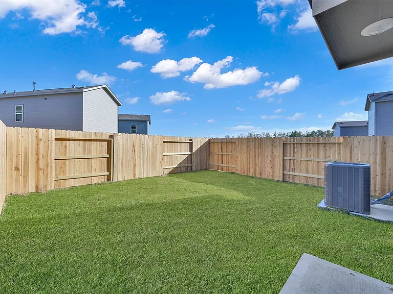 18243 Via Aurelia Dr — Photo 19