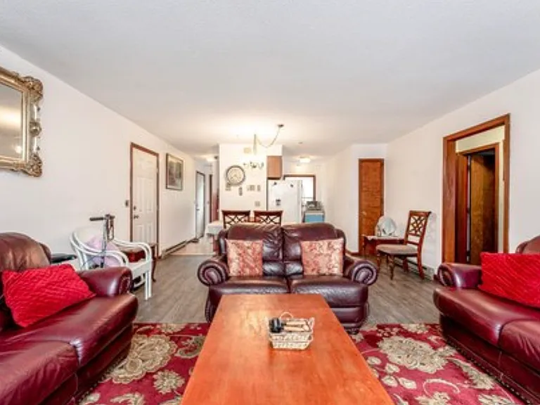 675 Highland Ave — Photo 6