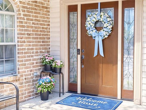 4th image of 211 Big Island Loop