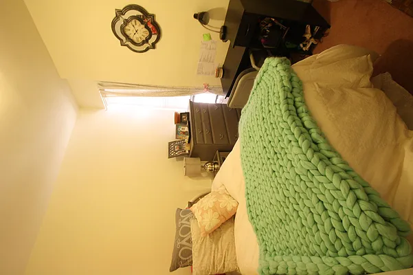 Rented by Compass | media 9