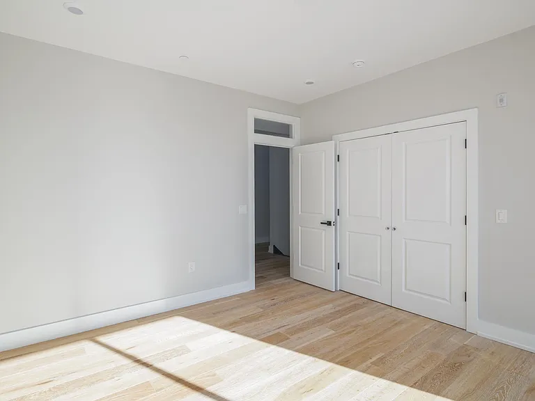 2731 W Jefferson St #5 — Photo 14
