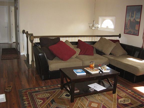 4th image of 1421 Jocasta Dr