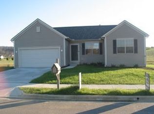 317 Brittany Ct, Granville, OH 43023