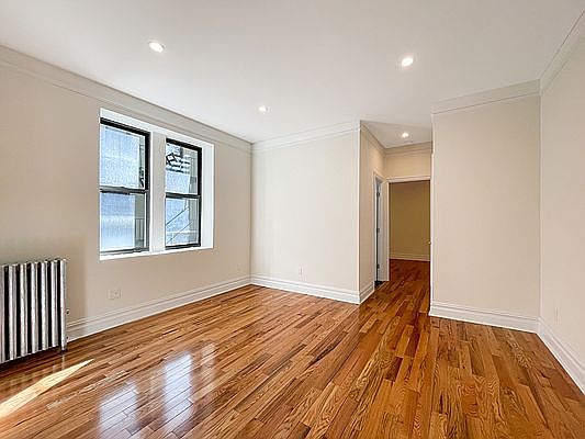 2nd image of 34-20 32nd St #1G