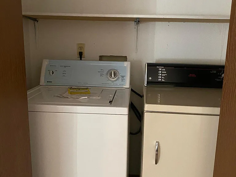 225 E 8th Ave #A6 — Photo 12