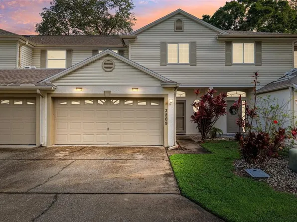 3209 Meta Ct, Largo, FL 33771