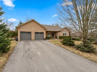 3 Forest Hill Dr, Springwater, ON L9X 0J4