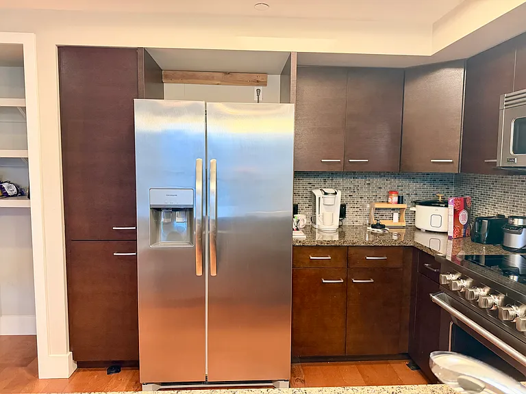 1837 Kalakaua Ave #1911 — Photo 3