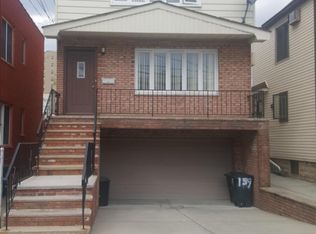 159 W 21st St #2, Bayonne, NJ 07002