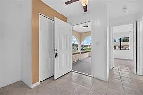 658 Royalty Ct — Photo 5