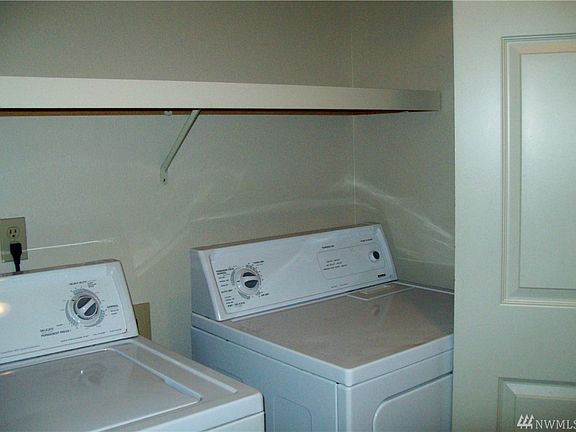5th image of 1260 Bellevue Way NE #6