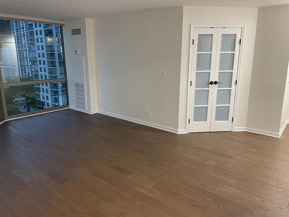 1st image of 195 N Harbor Dr APT 807