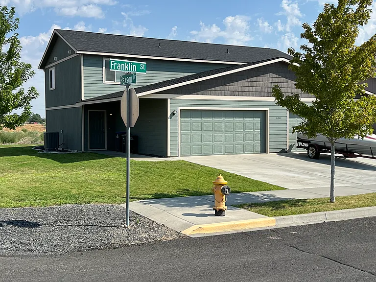 1220 W Franklin St #A — Photo 1