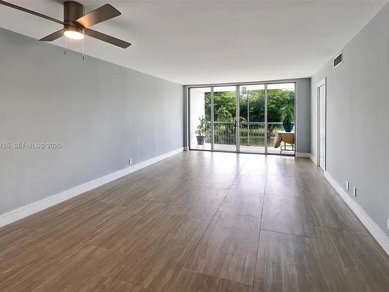 2940 N Course Dr #311 — Photo 12