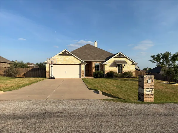 3050 Meandering Way, Granbury, TX 76049