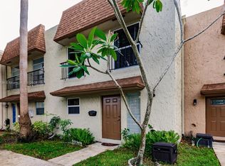 565 N Pine Island Rd #34, Plantation, FL 33324
