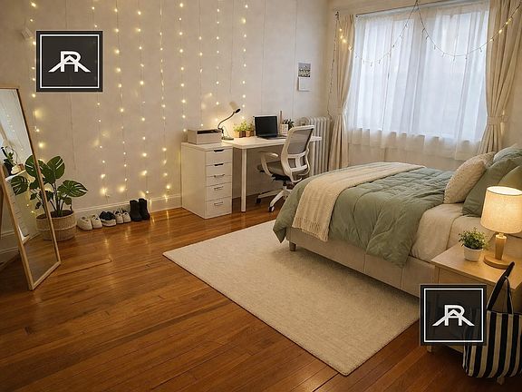 3rd image of 27 Egremont Rd APT 4