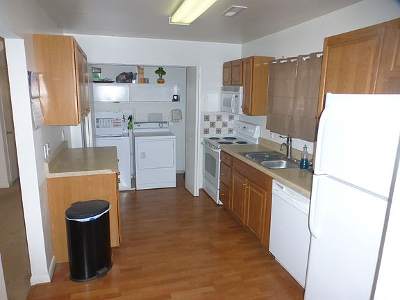 4th image of 2308 Carr Ln
