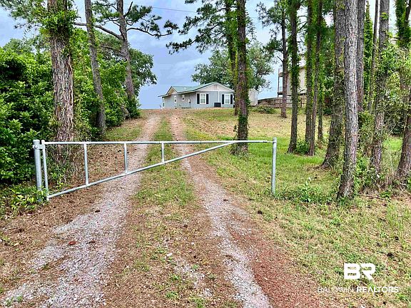 3rd image of 8799 W State Highway 180